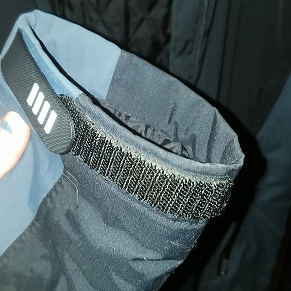 Land's End Waterproof Jacket - Picture 5 of 8